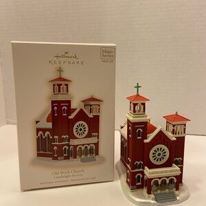 2009 Hallmark Keepsake Old Brick Church Candlelight Services